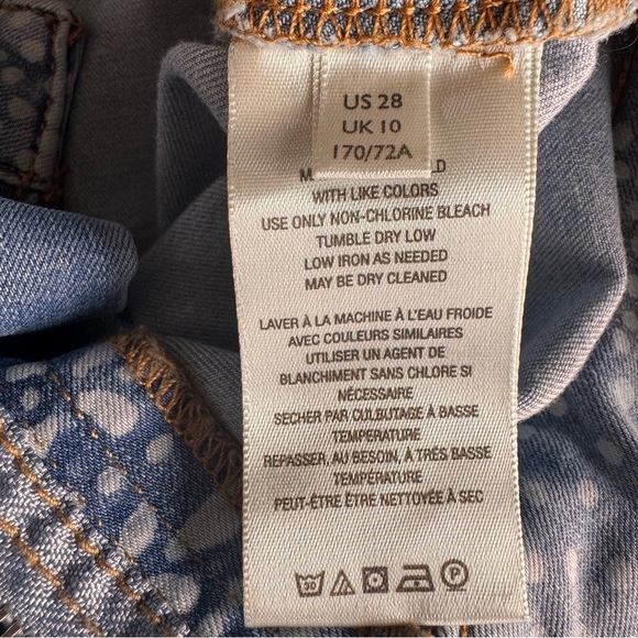 We The Free Just Float On Flare Jeans Light Wash Geo Print Size 28 - Picture 15 of 16